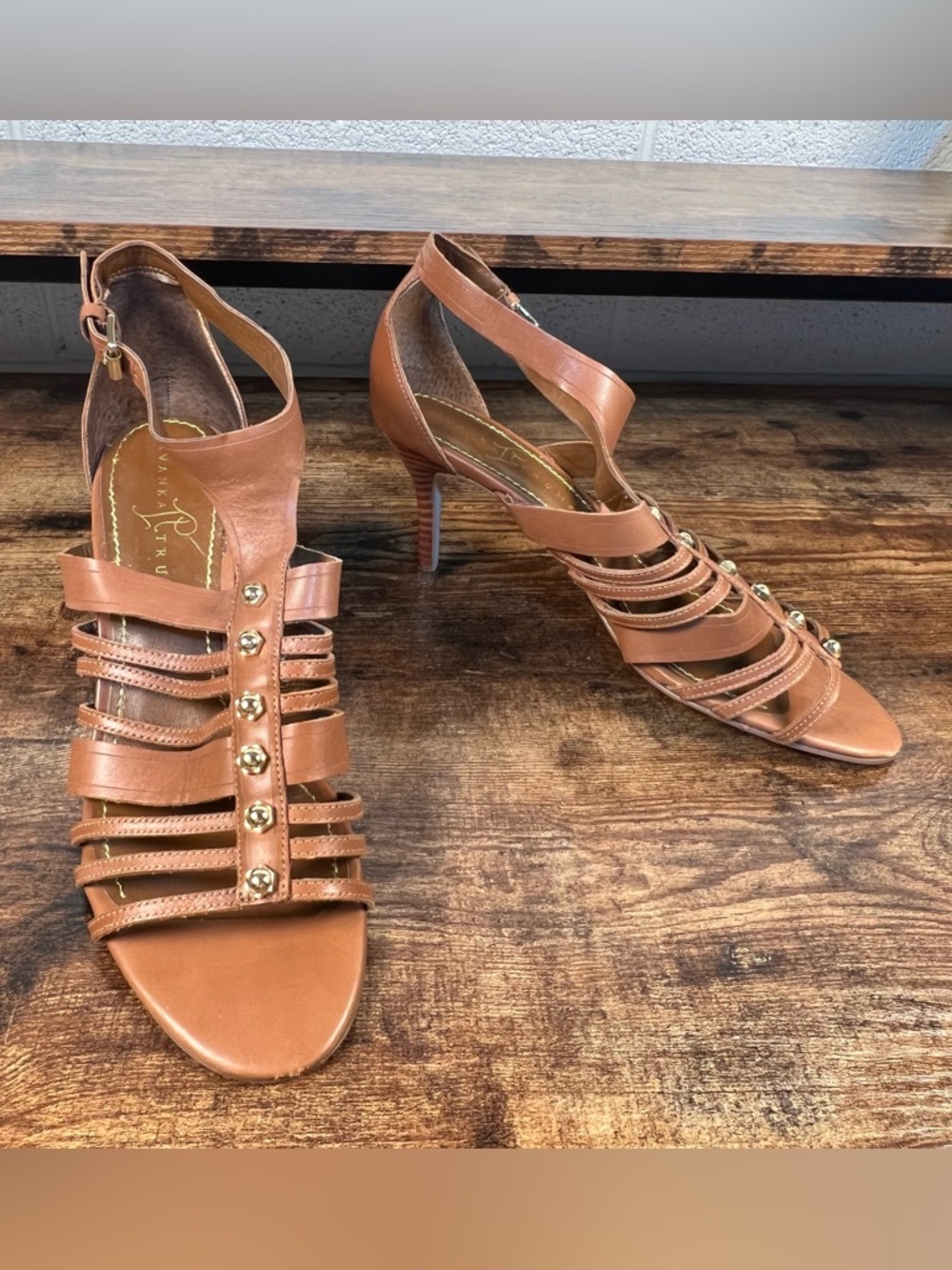 Strappy Sandals Brown Ivanka Trump‎ Gold Studded 3" Heels Women's 9.5
